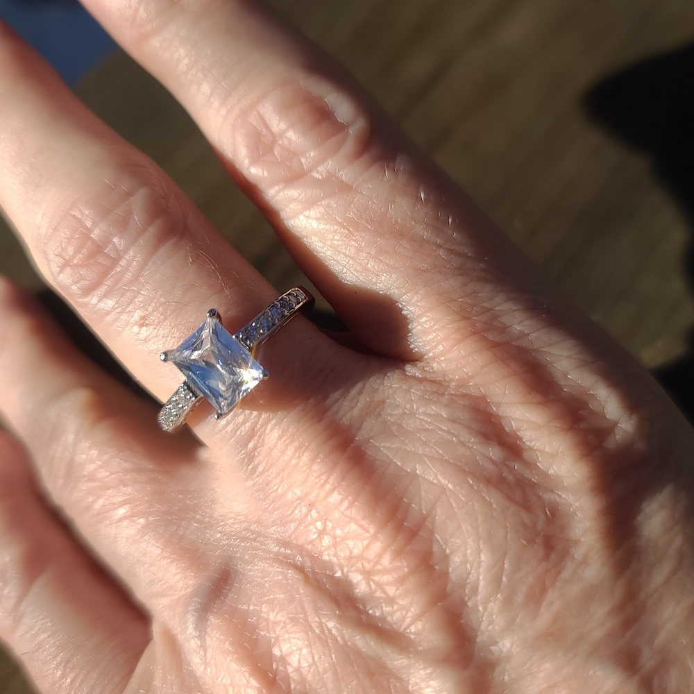 Huge emerald cut white sapphire engagement style ring size 7.5 - Picture 5 of 12